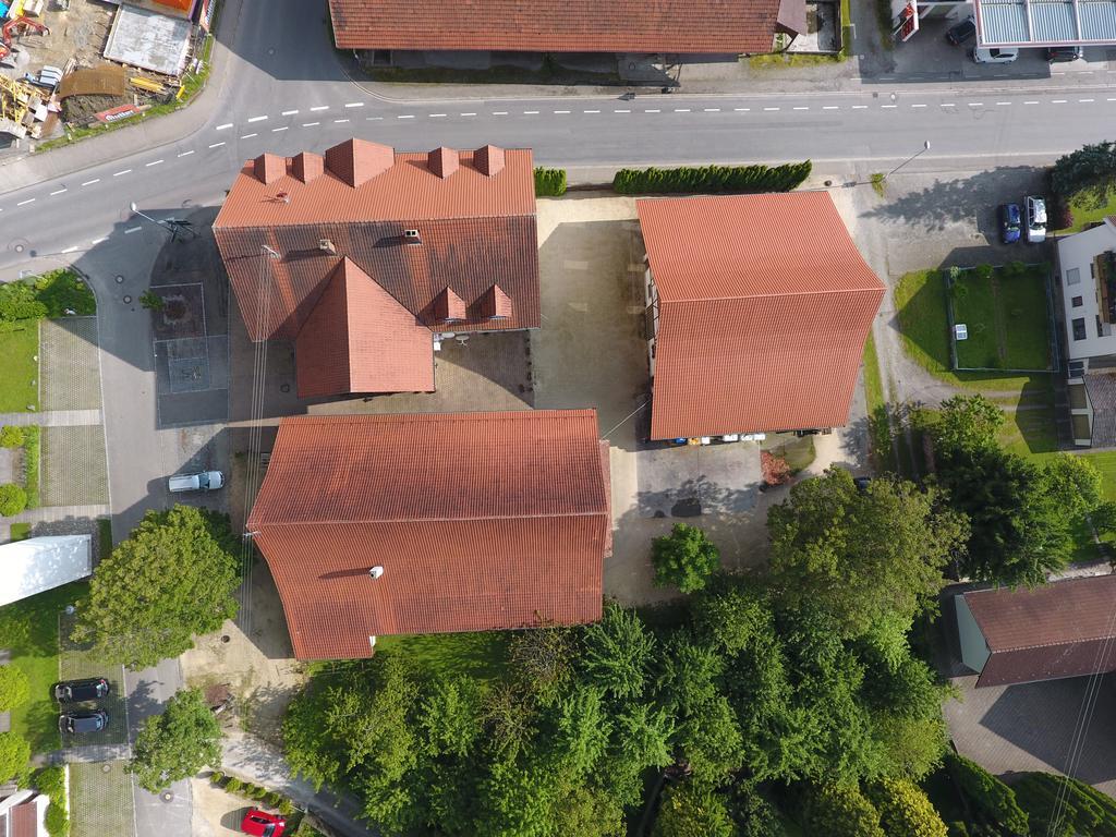 Landgasthof Sternen Hotel Deggenhausertal Exterior foto